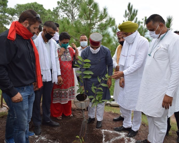 RAJIV SAIZAL MINISTER SOLAN