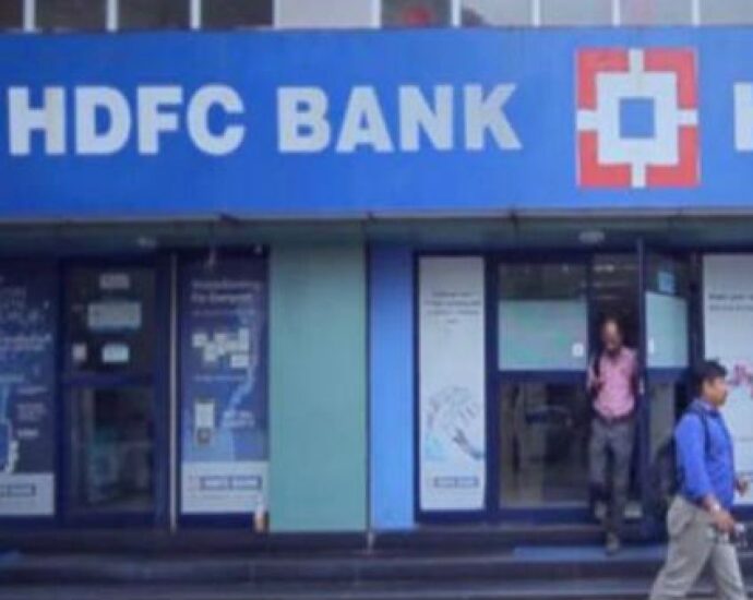 Eight employees came Corona Positive IN HDFC BANK SOLAN