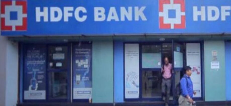 Eight employees came Corona Positive IN HDFC BANK SOLAN