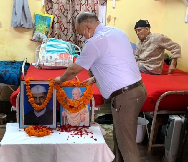 gandhi jayanti dc kc chaman