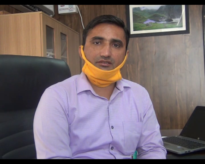 In Solan, up to ten thousand challan will be carried on boarding passengers in private vehicles: Suresh Kumar Singha RTO SOLAN