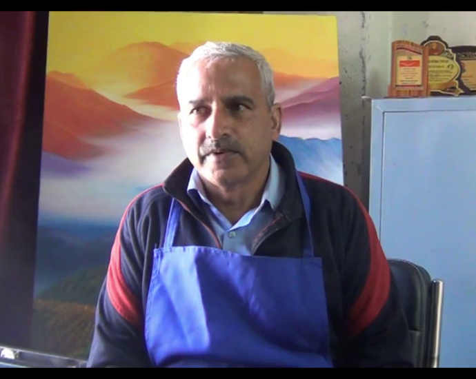 Solan teacher Kameshwar Sharma's painting included in international exhibition