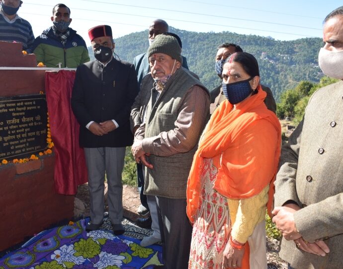 Dr. Saizal inaugurated and laid foundation stones of Rs. 24 lakh schemes in Gram Panchayat Anji Matla