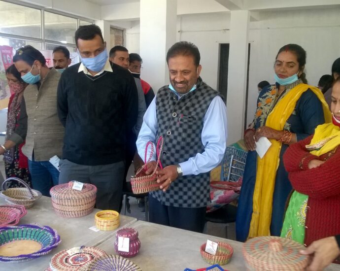 kandaghat solan hp