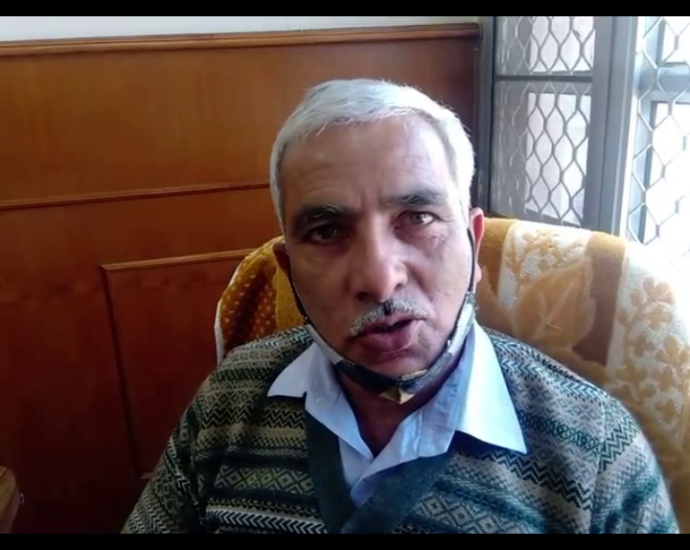 Kandaghat residents, rather than face, are keeping masks in their pockets: Satyavrat Sharma