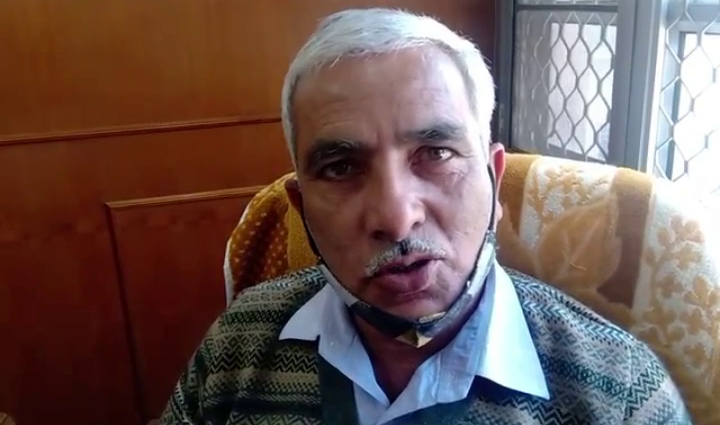 Kandaghat residents, rather than face, are keeping masks in their pockets: Satyavrat Sharma