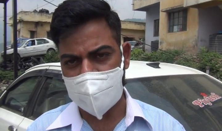 Woman accused of being a fake doctor in Dharampur, police registered a case