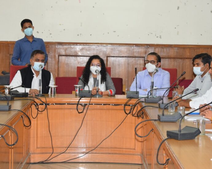 Deputy Commissioner administered oath to the nominated councilors