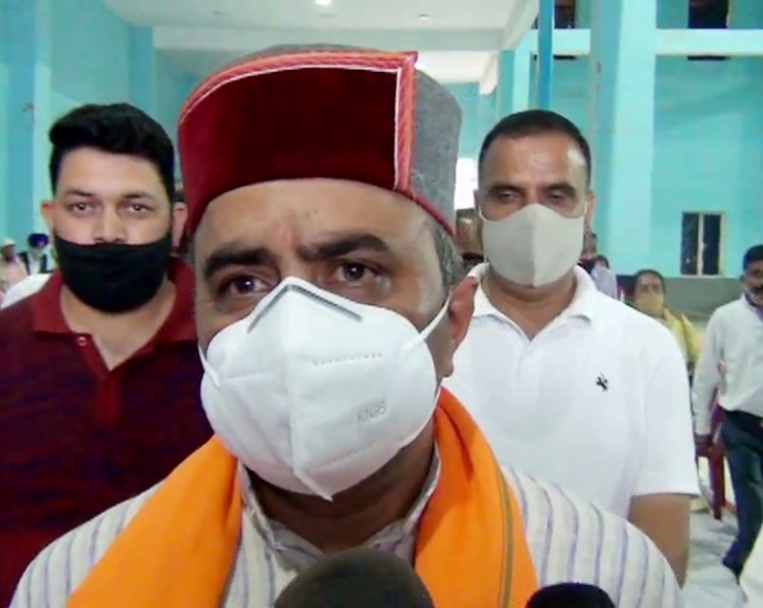 Raja Virbhadra Singh used to hold a special place not only in Congress but in all parties: Rajiv Saizal