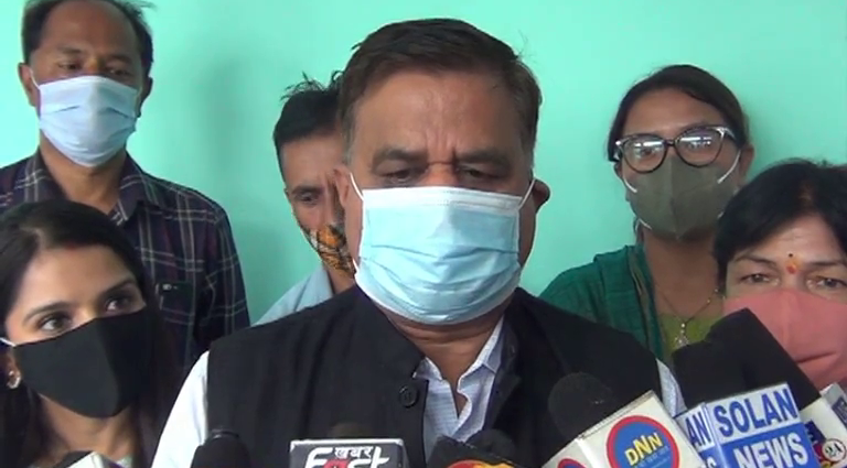 Water issue became a political arena for Congress and BJP in the city, people are suffering due to water problem