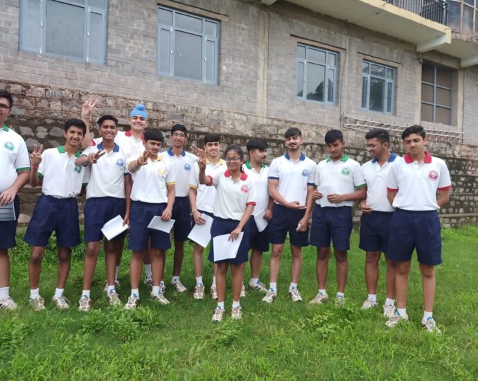 The performance of the students of Kasauli International Public School Sanwara was commendable in the class 10th result.