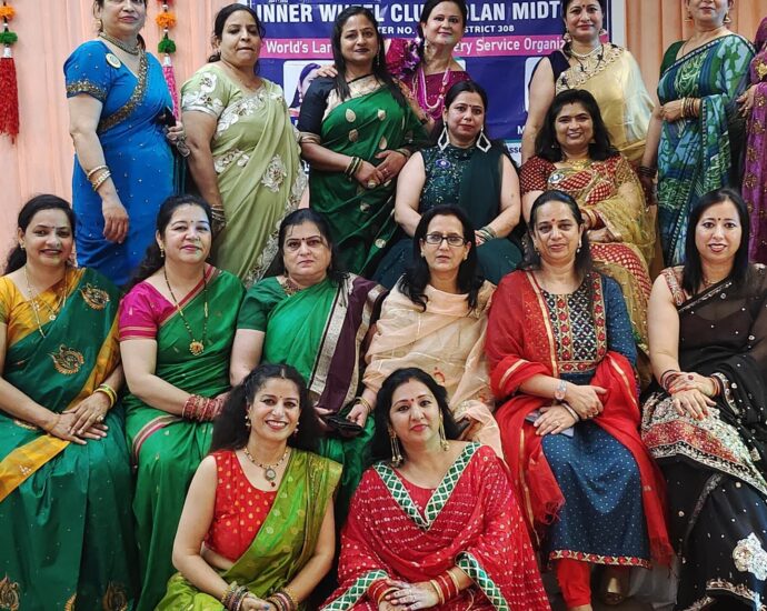 Rupali Dwivedi becomes Selfie Queen of Innerwheel Club: Shaili Pahuja