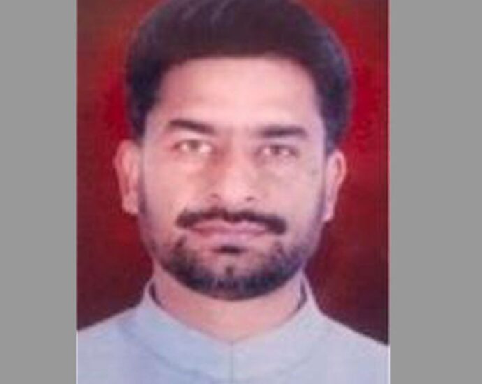 KL Thakur re-inaugurated the road, shamed the Bharatiya Janata Party: Lakhwinder Rana
