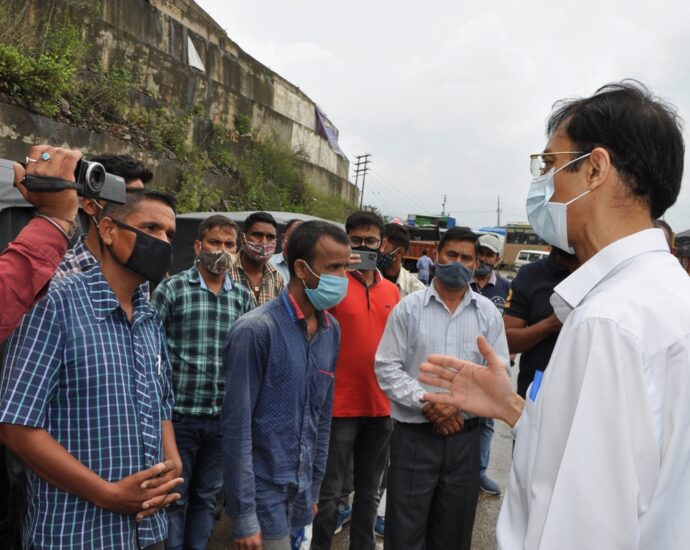 Additional Chief Judicial Magistrate made people aware to protect against Kovid