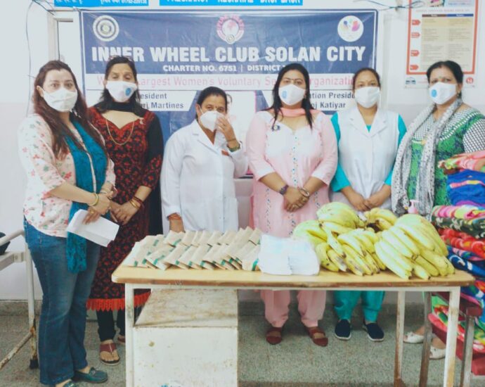 Innerwheel Club Solan City told the importance of breastfeeding