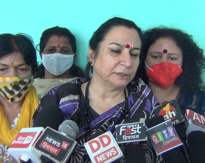 Mahila Morcha 75 freedom women fighters to be honored on 75th independence anniversary