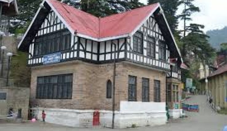 The form of the State Library built by the British on the historic Ridge Maidan of Shimla will not change. Allegations of making cafes denied, corporation's aim is only to renovate : Satya Thakur Kaundal