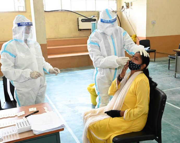 Vaccination and testing being promoted in Nauni University; Offline classes for PhD and MSc started