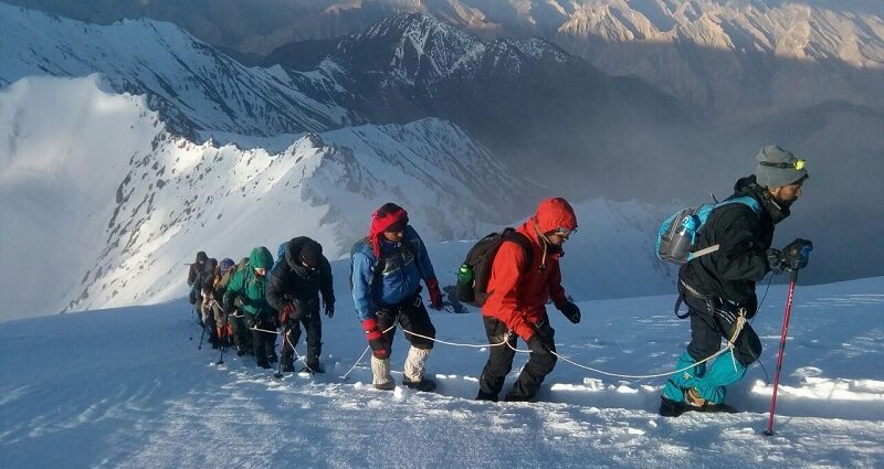 The news of the disappearance of 11 trackers in Chitkul, the information given by the Chief Secretary ||