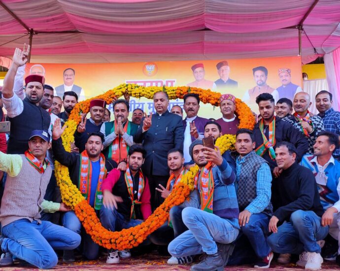 * Win Ratan as a Diwali gift, it is our responsibility to make Arki shine: Jai Ram Thakur