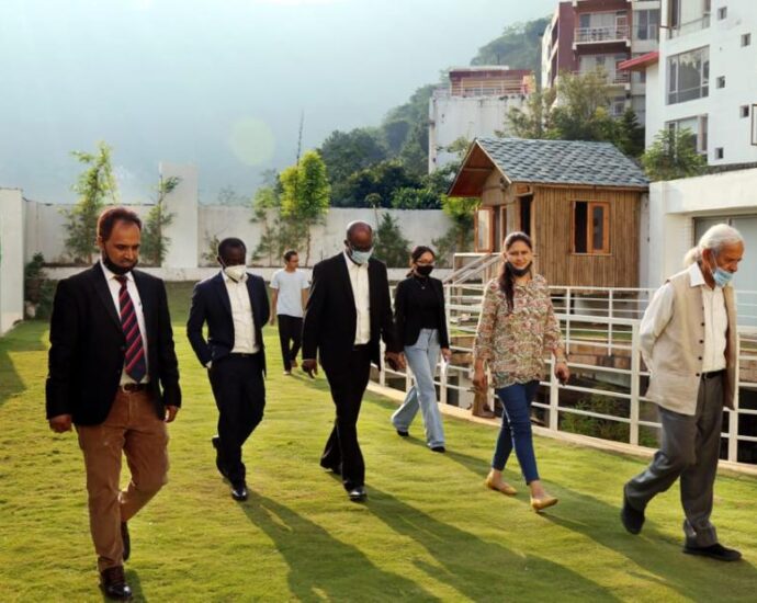 Shoolini University to work jointly with Ghana on global project