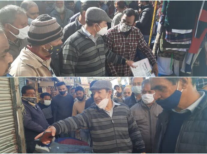 Tahbazaris of outside states were captured in the city markets, the Board of Trade came out in protest, the team of the Municipal Corporation arrived for surprise inspection, drove the Tahbazaris without a card.