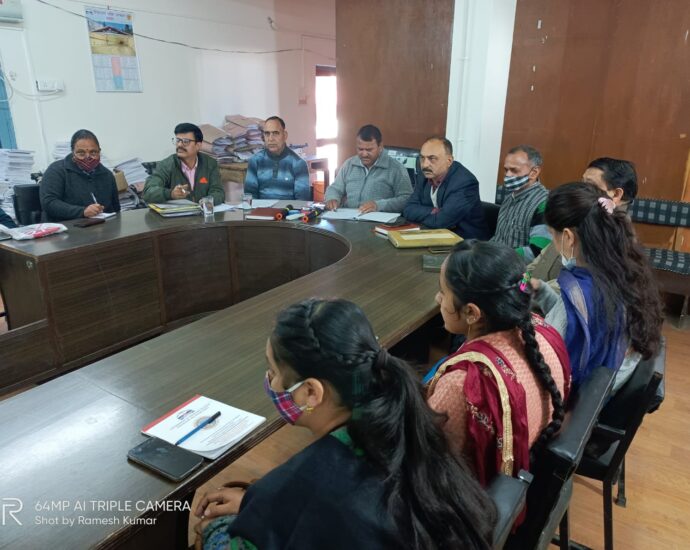 Panchayat Samiti Solan meeting held