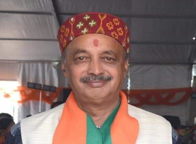 After the Vice President of Himachal BJP, now another leader of the party has resigned from his post.