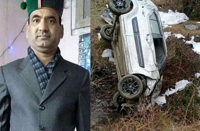 Journalist killed in car accident in Mandi's Saraj, car fell into 150 feet deep gorge