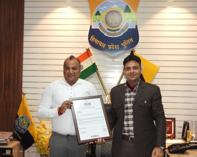 World Book of Records London appreciated the work of Baddi Police by giving appreciation letter