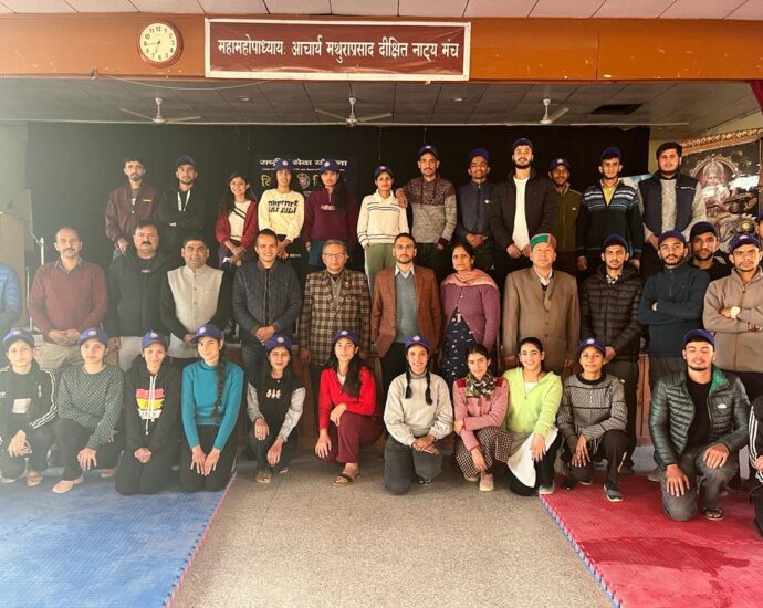 Rotary Solan organizes primary first aid training camp